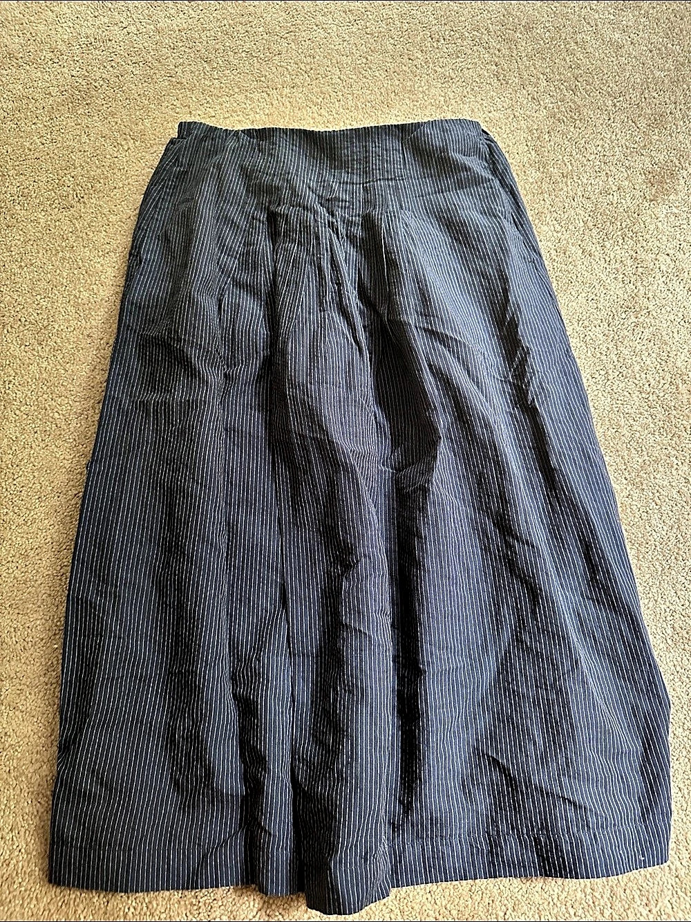 Uniqlo Striped Midi Skirt in Navy Like New